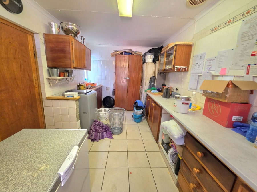 7 Bedroom Property for Sale in Clarens Free State